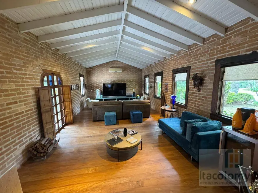 Foto 3 de Casa de Condomínio com 4 quartos à venda, 1400m2 em Residencial Tamboré, Barueri - SP