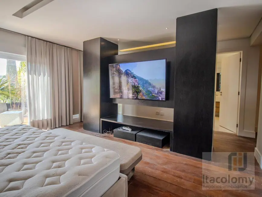 Foto 8 de Casa de Condomínio com 4 quartos à venda e para alugar, 761m2 em Tamboré, Santana De Parnaiba - SP