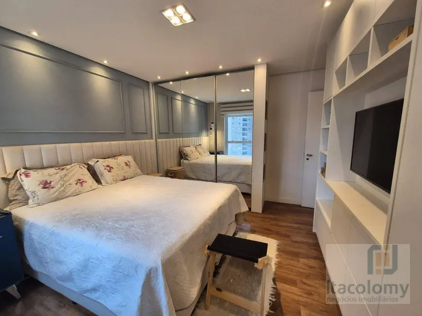 Foto 4 de Apartamento com 2 quartos para alugar, 70m2 em Empresarial 18 do Forte, Barueri - SP