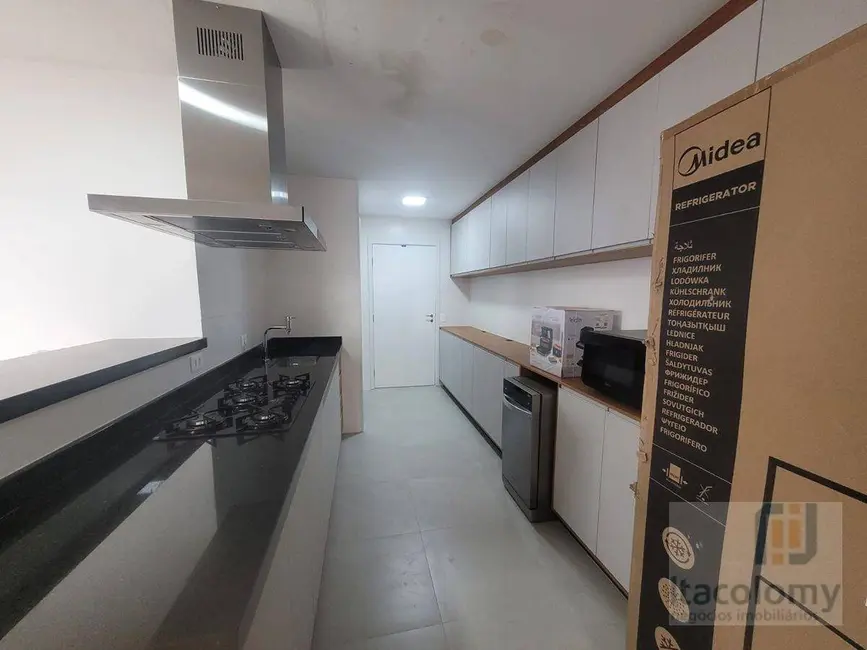 Foto 4 de Apartamento com 3 quartos à venda e para alugar, 175m2 em Barueri - SP