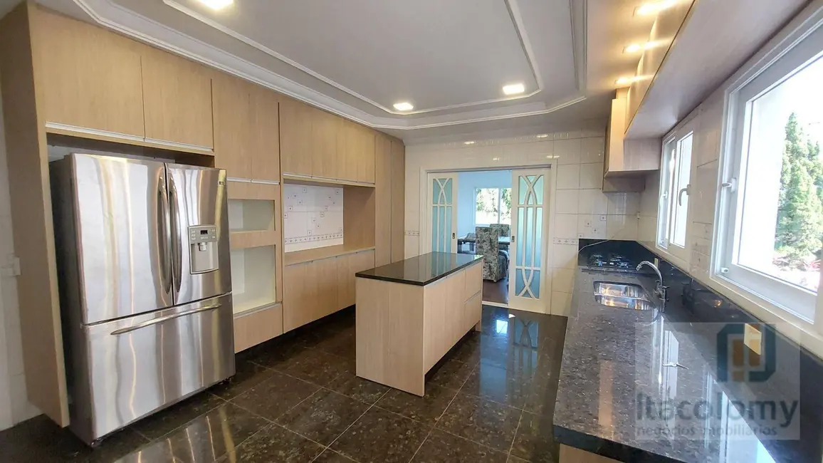 Casa de Condomínio com 4 quartos para alugar, 490m2 em Santana De Parnaiba - SP - imagem 9 Foto 9 de Casa de Condomínio com 4 quartos para alugar, 490m2 em Santana De Parnaiba - SP