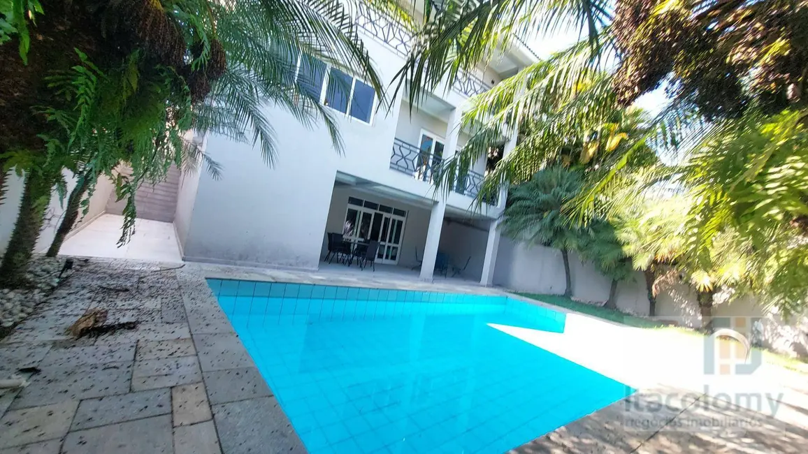 Casa de Condomínio com 4 quartos para alugar, 490m2 em Santana De Parnaiba - SP - imagem 7 Foto 7 de Casa de Condomínio com 4 quartos para alugar, 490m2 em Santana De Parnaiba - SP