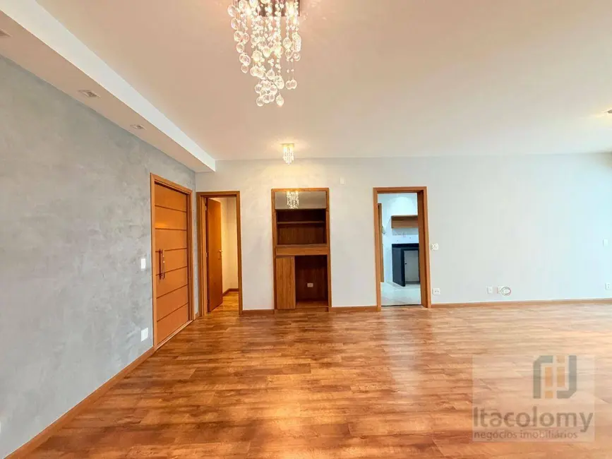 Foto 2 de Apartamento com 3 quartos para alugar, 140m2 em Santana De Parnaiba - SP