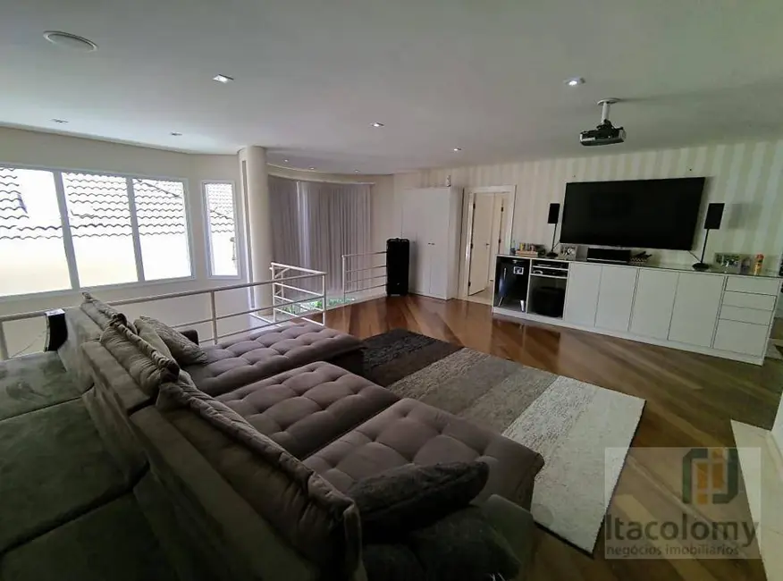 Foto 2 de Casa de Condomínio com 4 quartos para alugar, 500m2 em Alphaville Residencial Plus, Barueri - SP