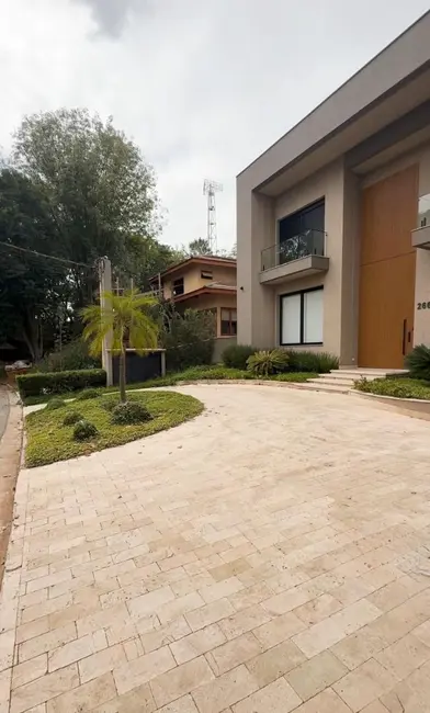 Foto 2 de Casa de Condomínio com 5 quartos à venda e para alugar, 1150m2 em Santana De Parnaiba - SP
