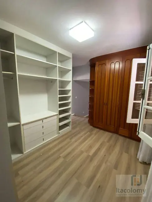 Foto 5 de Casa de Condomínio com 3 quartos à venda, 400m2 em Santana De Parnaiba - SP