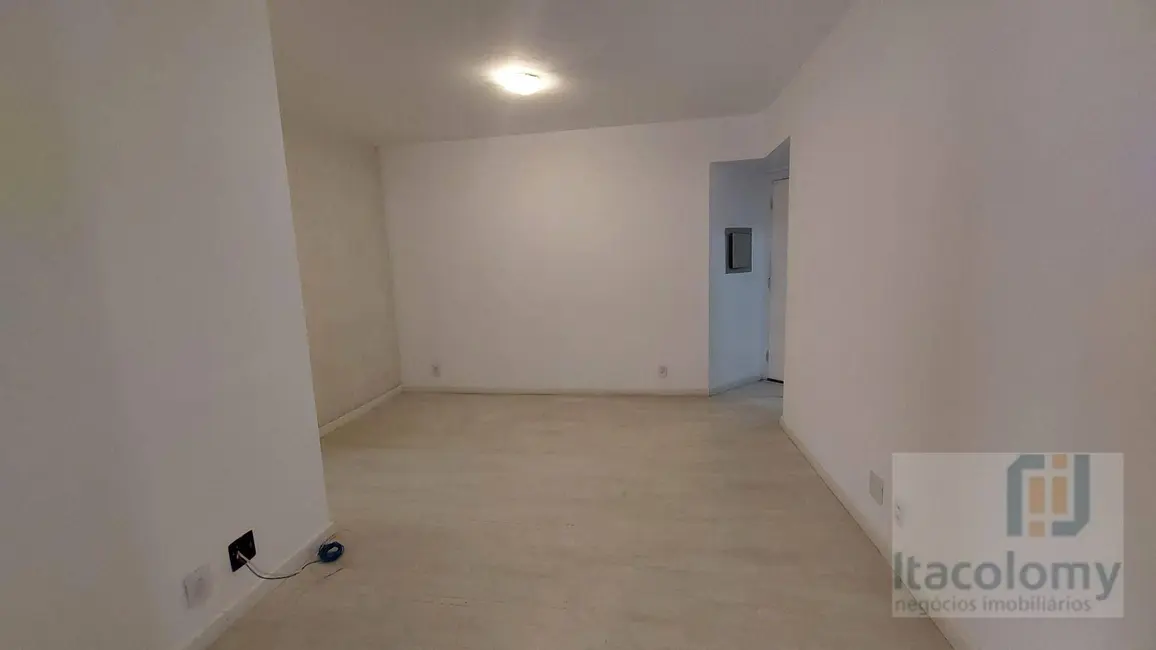 Foto 6 de Apartamento com 3 quartos à venda e para alugar, 85m2 em Alphaville Industrial, Barueri - SP
