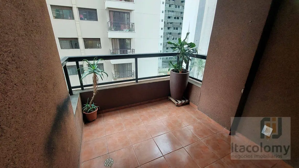 Foto 3 de Apartamento com 3 quartos à venda e para alugar, 85m2 em Alphaville Industrial, Barueri - SP