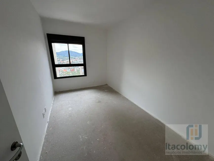 Foto 8 de Apartamento com 3 quartos à venda, 239m2 em Barueri - SP