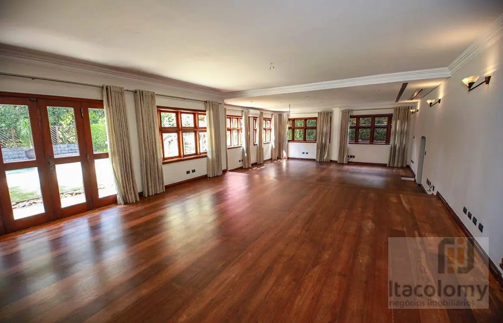 Foto 5 de Casa de Condomínio com 4 quartos para alugar, 1300m2 em Barueri - SP