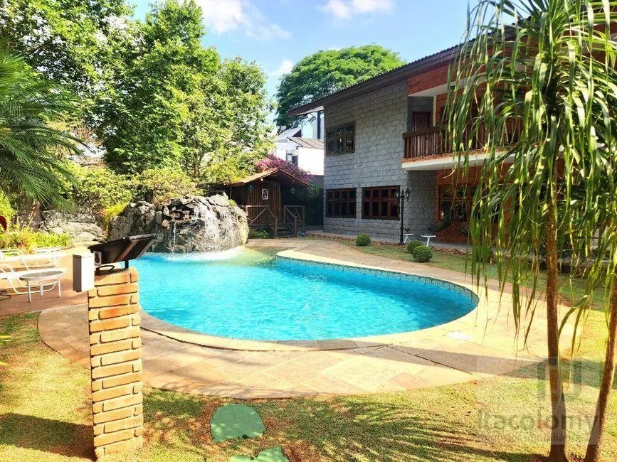 Foto 1 de Casa de Condomínio com 4 quartos para alugar, 1300m2 em Barueri - SP