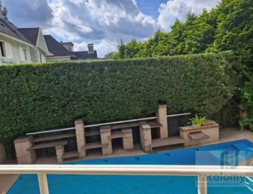 Casa de Condomínio com 3 quartos à venda e para alugar, 705m2 em Morada das Flores (Aldeia da Serra), Santana De Parnaiba - SP - imagem 6 Foto 6 de Casa de Condomínio com 3 quartos à venda e para alugar, 705m2 em Morada das Flores (Aldeia da Serra), Santana De Parnaiba - SP