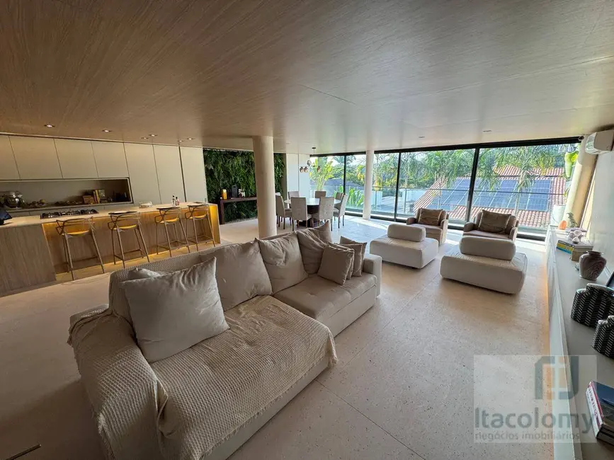 Foto 4 de Casa de Condomínio com 4 quartos à venda, 360m2 em Santana De Parnaiba - SP