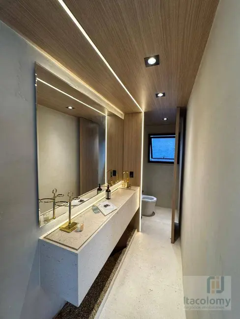 Foto 8 de Casa de Condomínio com 4 quartos à venda, 360m2 em Santana De Parnaiba - SP