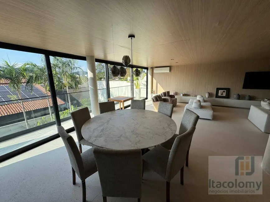 Foto 6 de Casa de Condomínio com 4 quartos à venda, 360m2 em Santana De Parnaiba - SP