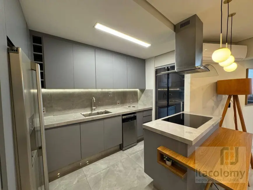 Apartamento com 2 quartos para alugar, 110m2 em Empresarial 18 do Forte, Barueri - SP - imagem 5 Foto 5 de Apartamento com 2 quartos para alugar, 110m2 em Empresarial 18 do Forte, Barueri - SP