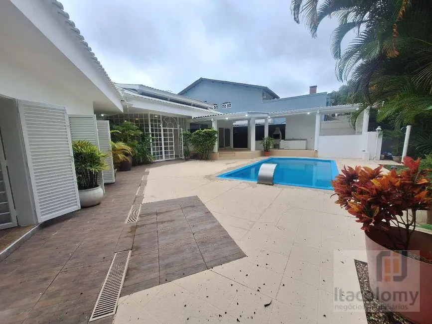 Casa de Condomínio com 4 quartos à venda e para alugar, 1143m2 em Santana De Parnaiba - SP - imagem 3 Foto 3 de Casa de Condomínio com 4 quartos à venda e para alugar, 1143m2 em Santana De Parnaiba - SP