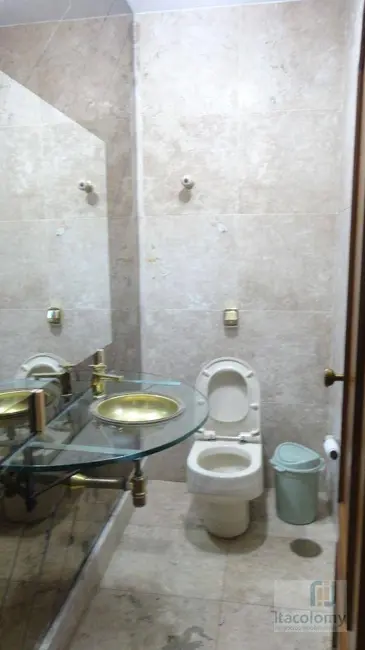 Foto 4 de Casa de Condomínio com 5 quartos para alugar, 560m2 em Barueri - SP