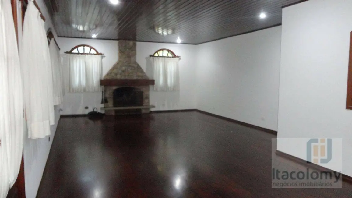 Foto 3 de Casa de Condomínio com 5 quartos para alugar, 560m2 em Barueri - SP