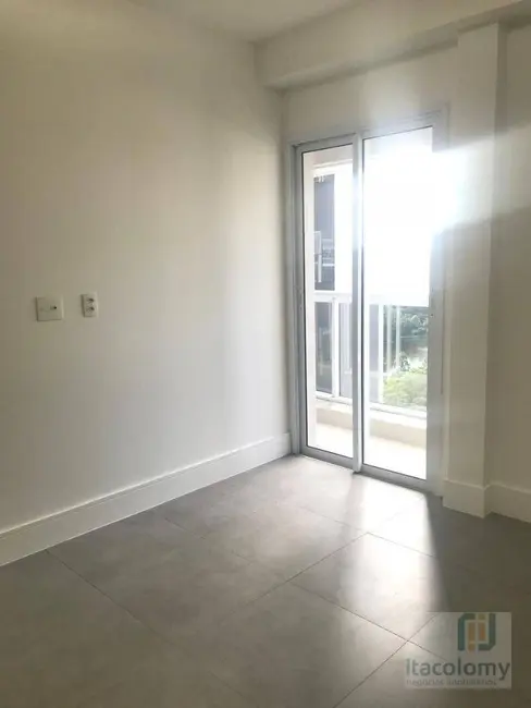 Foto 5 de Apartamento com 1 quarto à venda, 50m2 em Empresarial 18 do Forte, Barueri - SP
