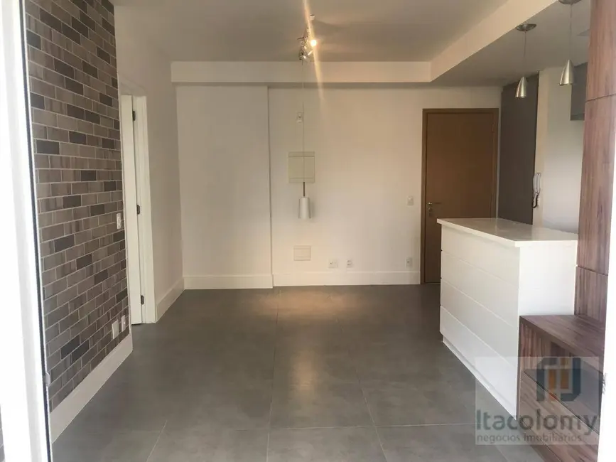Foto 1 de Apartamento com 1 quarto à venda, 50m2 em Empresarial 18 do Forte, Barueri - SP