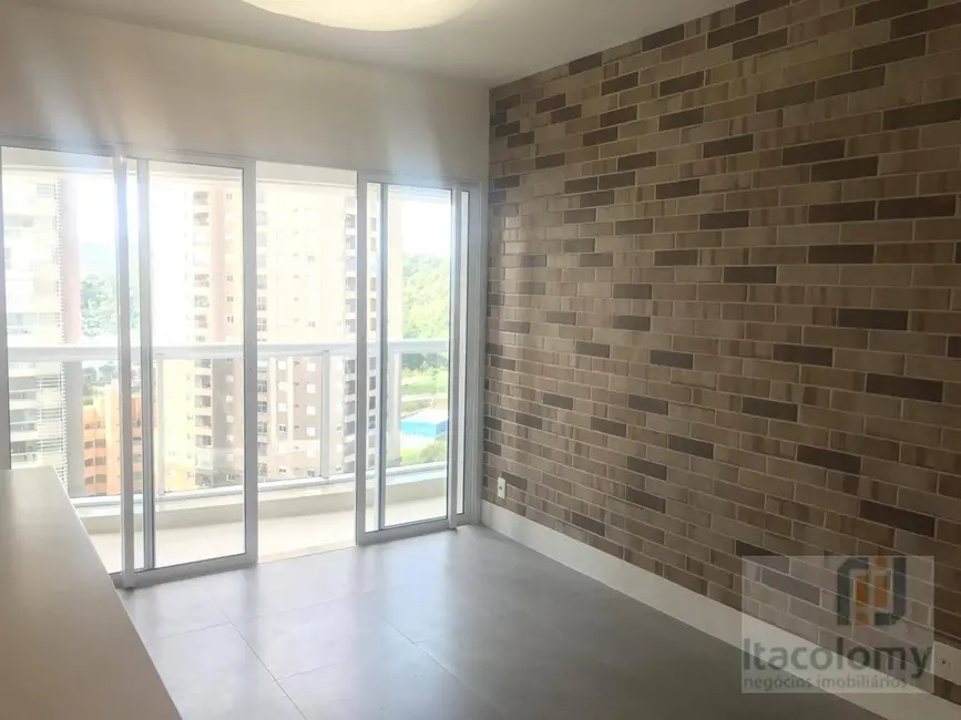 Foto 2 de Apartamento com 1 quarto à venda, 50m2 em Empresarial 18 do Forte, Barueri - SP