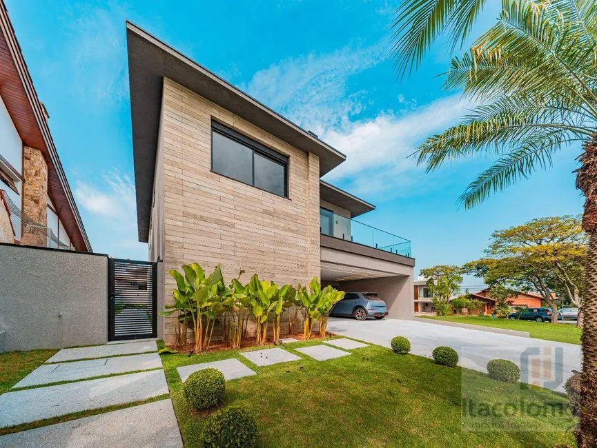 Casa de Condomínio com 4 quartos à venda, 420m2 em Santana De Parnaiba - SP - imagem 6 Foto 6 de Casa de Condomínio com 4 quartos à venda, 420m2 em Santana De Parnaiba - SP
