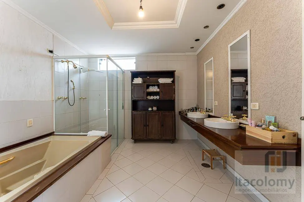 Foto 8 de Casa de Condomínio com 4 quartos à venda, 780m2 em Santana De Parnaiba - SP