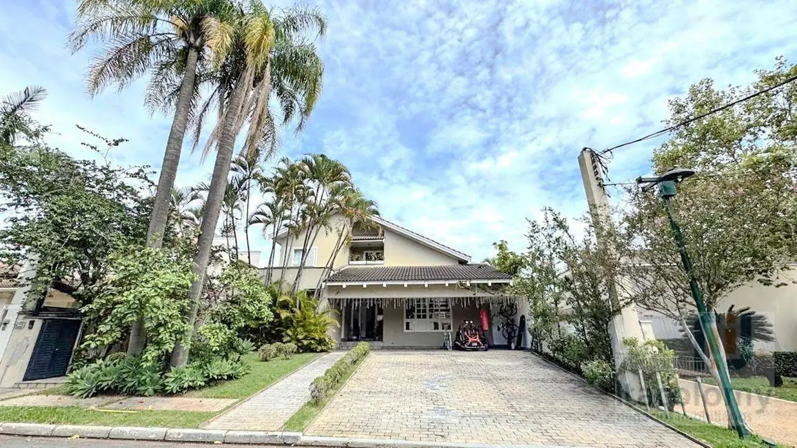 Casa de Condomínio com 4 quartos para alugar, 430m2 em Barueri - SP - imagem 1 Foto 1 de Casa de Condomínio com 4 quartos para alugar, 430m2 em Barueri - SP