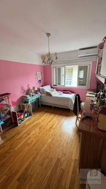 Casa de Condomínio com 4 quartos para alugar, 430m2 em Barueri - SP - imagem 5 Foto 5 de Casa de Condomínio com 4 quartos para alugar, 430m2 em Barueri - SP