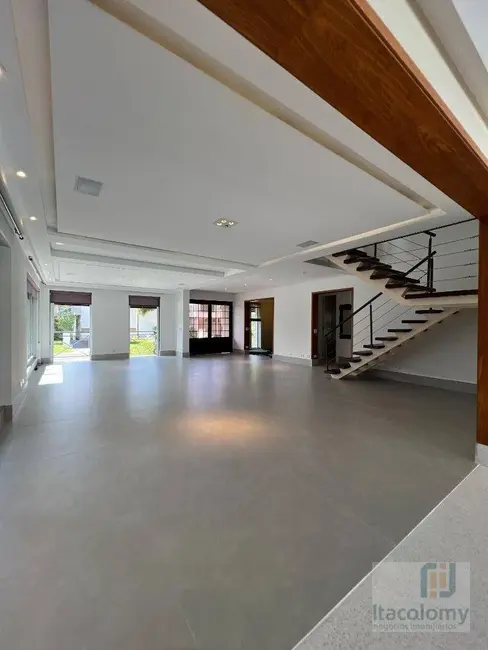Foto 4 de Casa de Condomínio com 3 quartos à venda, 560m2 em Tamboré, Santana De Parnaiba - SP