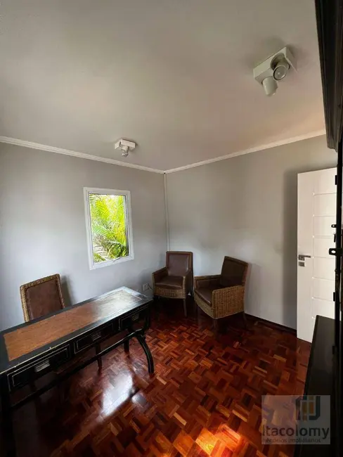 Foto 9 de Casa de Condomínio com 5 quartos para alugar, 690m2 em Morada dos Pinheiros (Aldeia da Serra), Santana De Parnaiba - SP