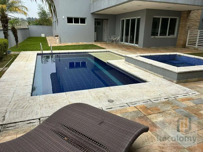 Foto 2 de Casa de Condomínio com 5 quartos para alugar, 690m2 em Morada dos Pinheiros (Aldeia da Serra), Santana De Parnaiba - SP
