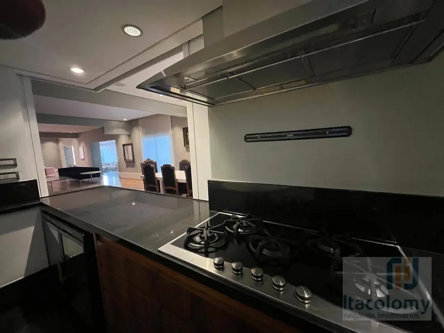 Foto 7 de Apartamento com 4 quartos para alugar, 422m2 em Itaim Bibi, São Paulo - SP
