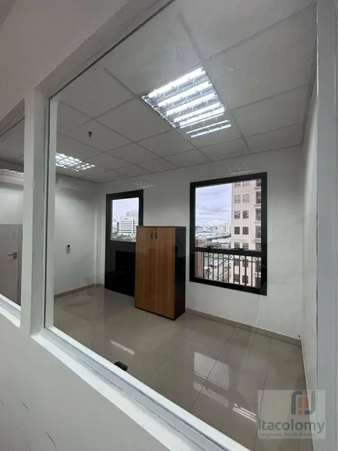 Sala Comercial para alugar, 50m2 em Alphaville Industrial, Barueri - SP - imagem 3 Foto 3 de Sala Comercial para alugar, 50m2 em Alphaville Industrial, Barueri - SP