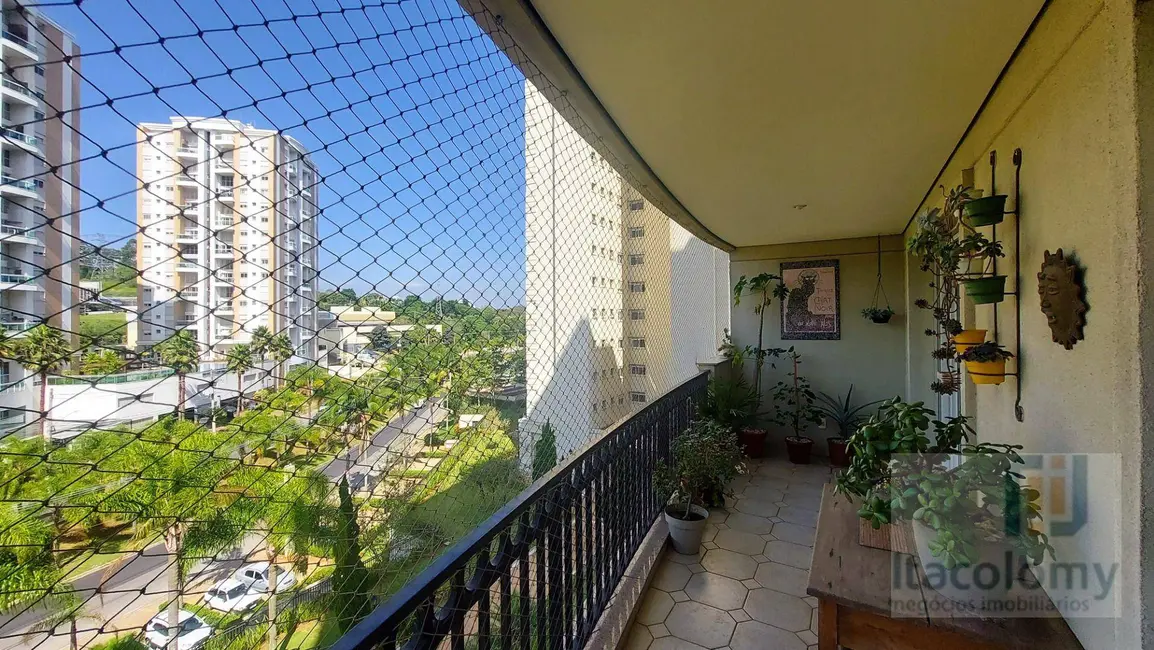 Apartamento com 3 quartos à venda, 139m2 em Santana De Parnaiba - SP - imagem 3 Foto 3 de Apartamento com 3 quartos à venda, 139m2 em Santana De Parnaiba - SP