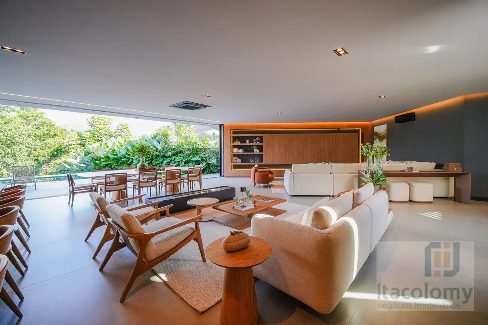 Casa de Condomínio com 4 quartos à venda, 600m2 em Santana De Parnaiba - SP - imagem 4 Foto 4 de Casa de Condomínio com 4 quartos à venda, 600m2 em Santana De Parnaiba - SP