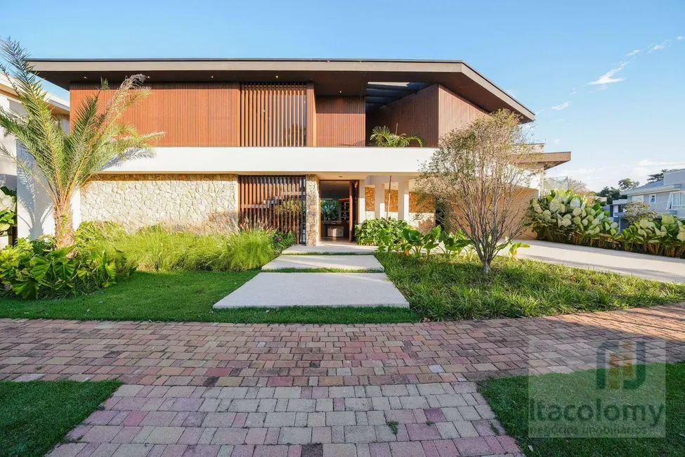 Casa de Condomínio com 4 quartos à venda, 600m2 em Santana De Parnaiba - SP - imagem 1 Foto 1 de Casa de Condomínio com 4 quartos à venda, 600m2 em Santana De Parnaiba - SP
