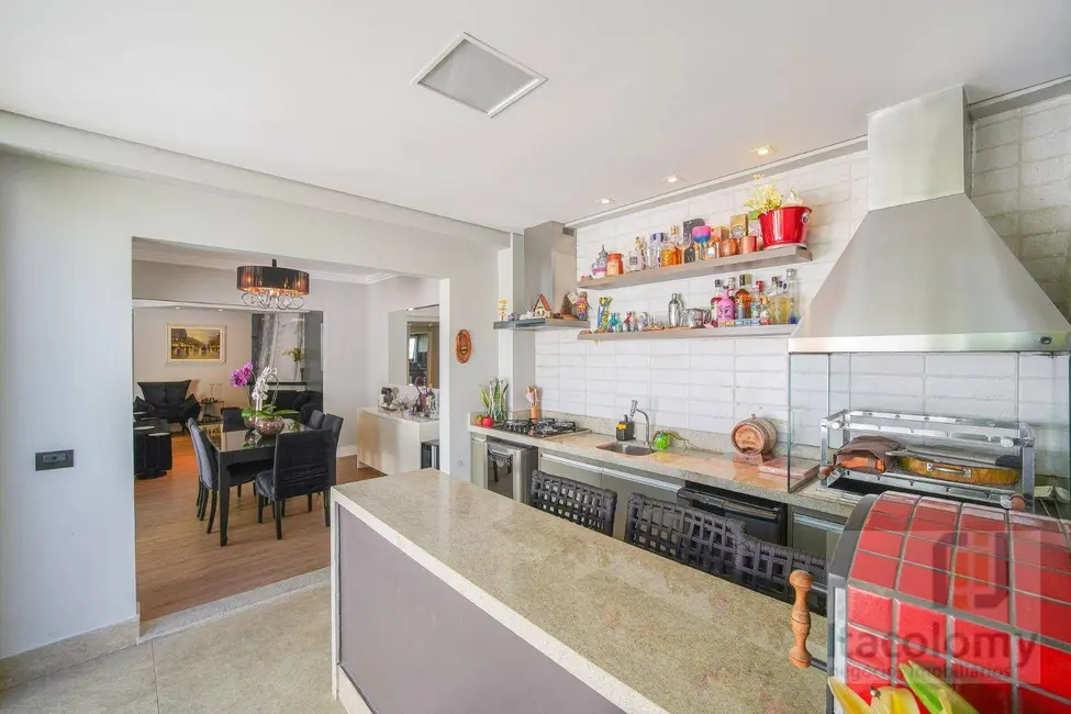 Casa de Condomínio com 3 quartos à venda, 180m2 em Tamboré, Santana De Parnaiba - SP - imagem 7 Foto 7 de Casa de Condomínio com 3 quartos à venda, 180m2 em Tamboré, Santana De Parnaiba - SP