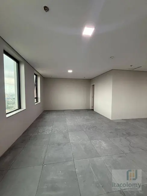 Sala Comercial para alugar, 70m2 em Alphaville Industrial, Barueri - SP - imagem 4 Foto 4 de Sala Comercial para alugar, 70m2 em Alphaville Industrial, Barueri - SP