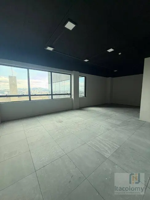 Foto 1 de Sala Comercial para alugar, 51m2 em Alphaville Industrial, Barueri - SP
