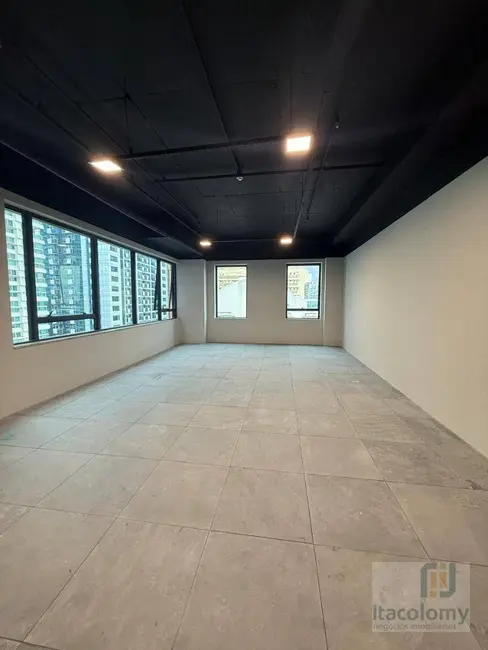 Sala Comercial para alugar, 60m2 em Alphaville Industrial, Barueri - SP - imagem 6 Foto 6 de Sala Comercial para alugar, 60m2 em Alphaville Industrial, Barueri - SP
