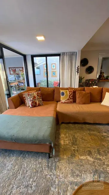 Foto 3 de Casa de Condomínio com 3 quartos à venda, 250m2 em Santana De Parnaiba - SP