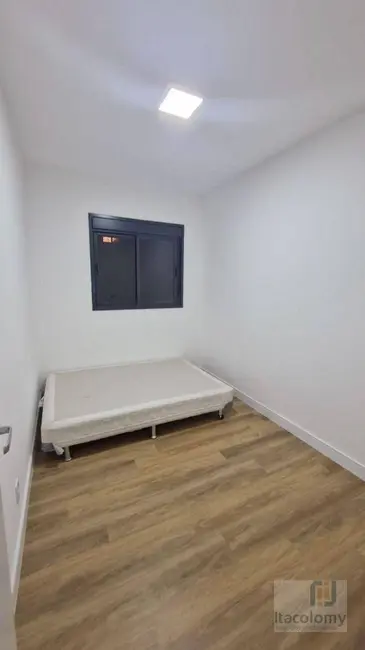 Apartamento com 2 quartos para alugar, 69m2 em Alphaville Empresarial, Barueri - SP - imagem 9 Foto 9 de Apartamento com 2 quartos para alugar, 69m2 em Alphaville Empresarial, Barueri - SP
