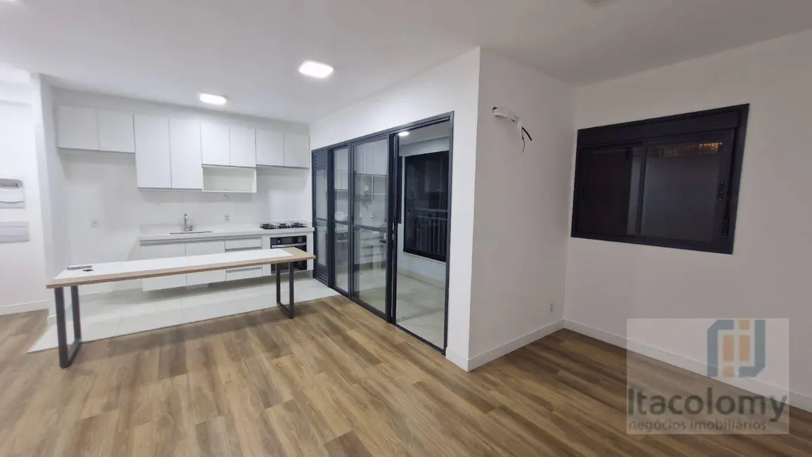 Apartamento com 2 quartos para alugar, 69m2 em Alphaville Empresarial, Barueri - SP - imagem 2 Foto 2 de Apartamento com 2 quartos para alugar, 69m2 em Alphaville Empresarial, Barueri - SP