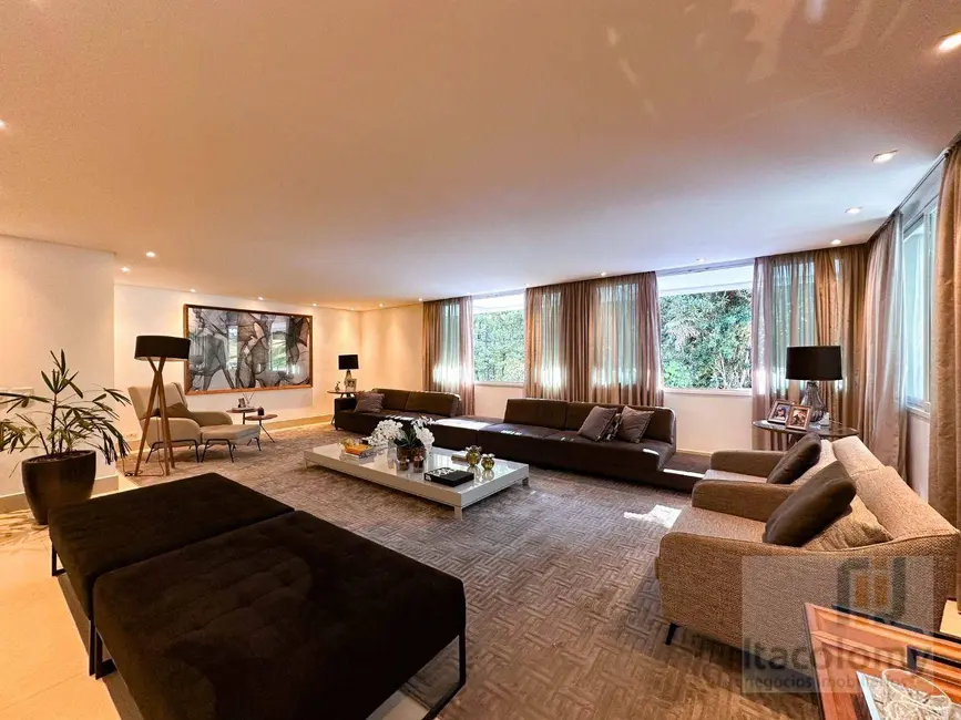Foto 3 de Casa de Condomínio com 4 quartos à venda, 1500m2 em Residencial Tamboré, Barueri - SP