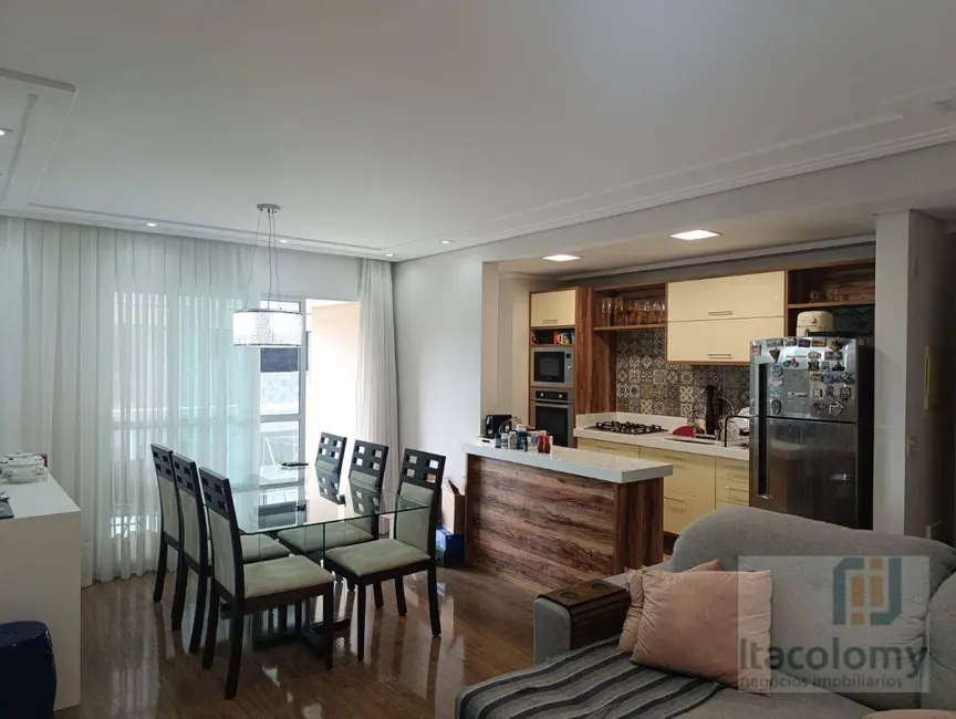 Apartamento com 2 quartos para alugar, 77m2 em Empresarial 18 do Forte, Barueri - SP - imagem 4 Foto 4 de Apartamento com 2 quartos para alugar, 77m2 em Empresarial 18 do Forte, Barueri - SP