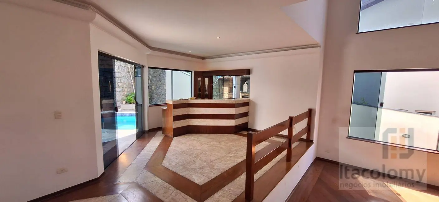Casa de Condomínio com 4 quartos para alugar, 416m2 em Santana De Parnaiba - SP - imagem 3 Foto 3 de Casa de Condomínio com 4 quartos para alugar, 416m2 em Santana De Parnaiba - SP