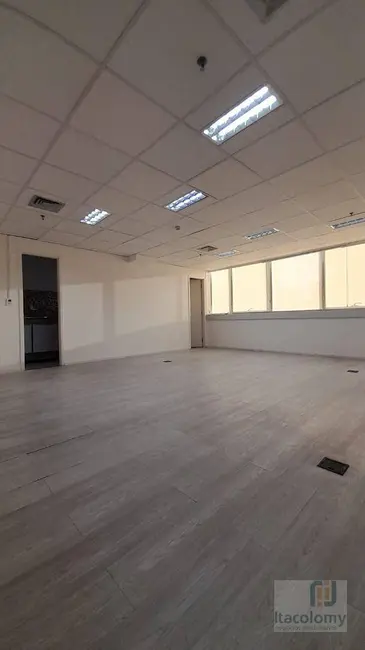 Foto 5 de Sala Comercial para alugar, 47m2 em Barueri - SP