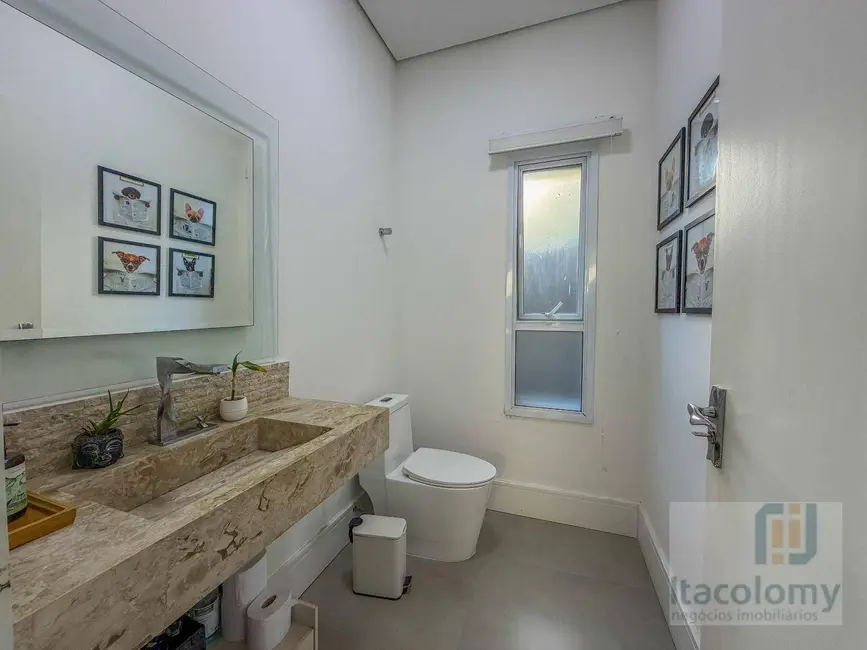 Foto 9 de Casa de Condomínio com 4 quartos à venda, 387m2 em Santana De Parnaiba - SP